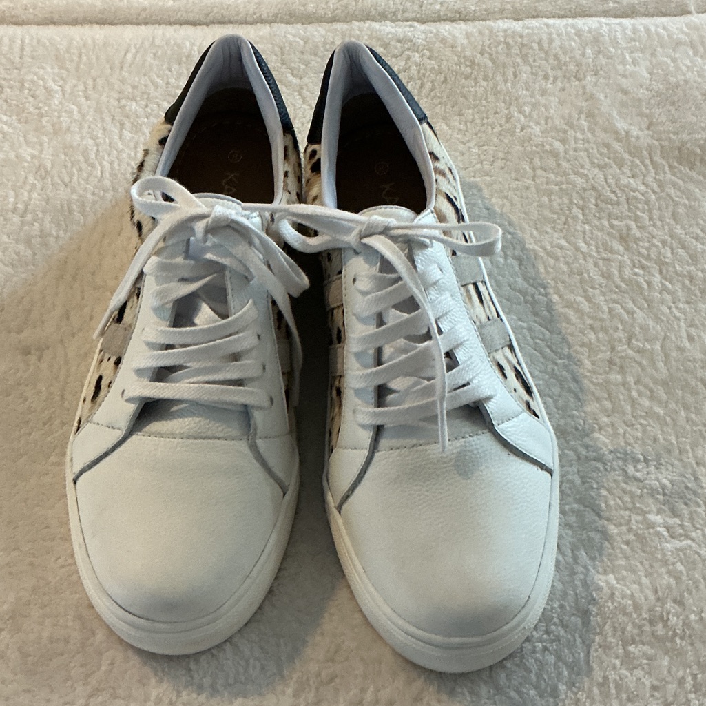 Nwot Kaanas White Leather Sneakers W/ Cheetah Print Fur